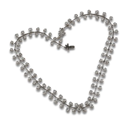 COLLAR DE ORO BLANCO CON DIAMANTES