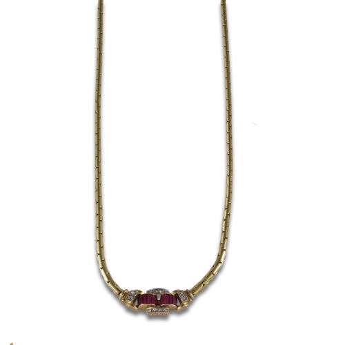 COLLAR RETRO ORO YDIAMANTES