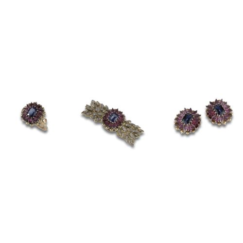 ADEREZO CON ZAFIROS, RUBIES Y DIAMANTES