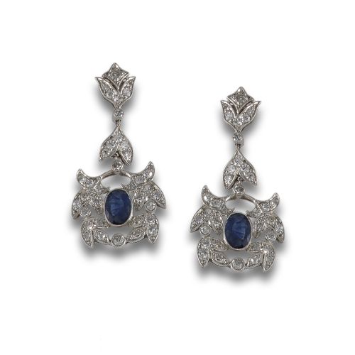 PENDIENTES CON DIAMANTES Y ZAFIROS