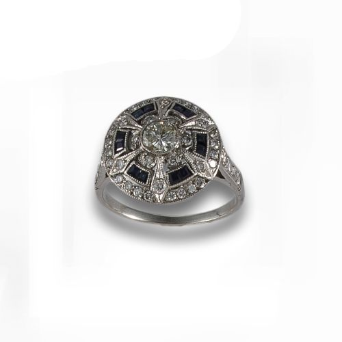 SORTIJA DE PLATINO DIAMANTES Y ZAFIROS