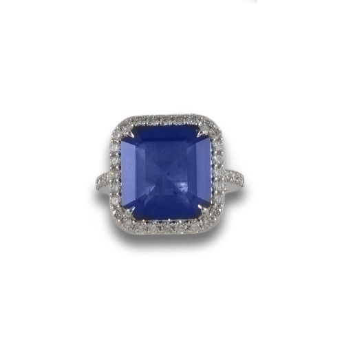 SORTIJA DE ORO, ZAFIRO DE 12.37 CT Y BRILLANTES