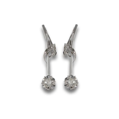 PENDIENTES LARGOS DE ORO Y DIAMANTES