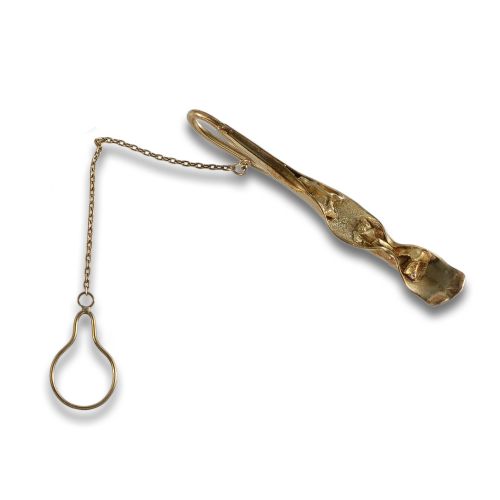 PASADOR DE CORBATA DE ORO