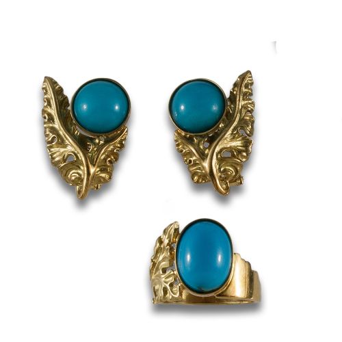 CONJUNTO DE PENDIENTES Y SORTIJA EN ORO Y TURQUESA