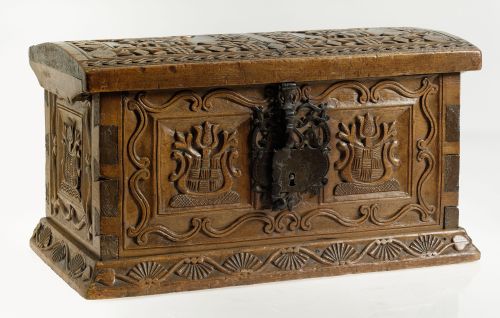 Arqueta de madera de ciprés, Chile, c. 1760
