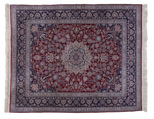 Alfombra isfahan de lana anudada a mano, S. XX