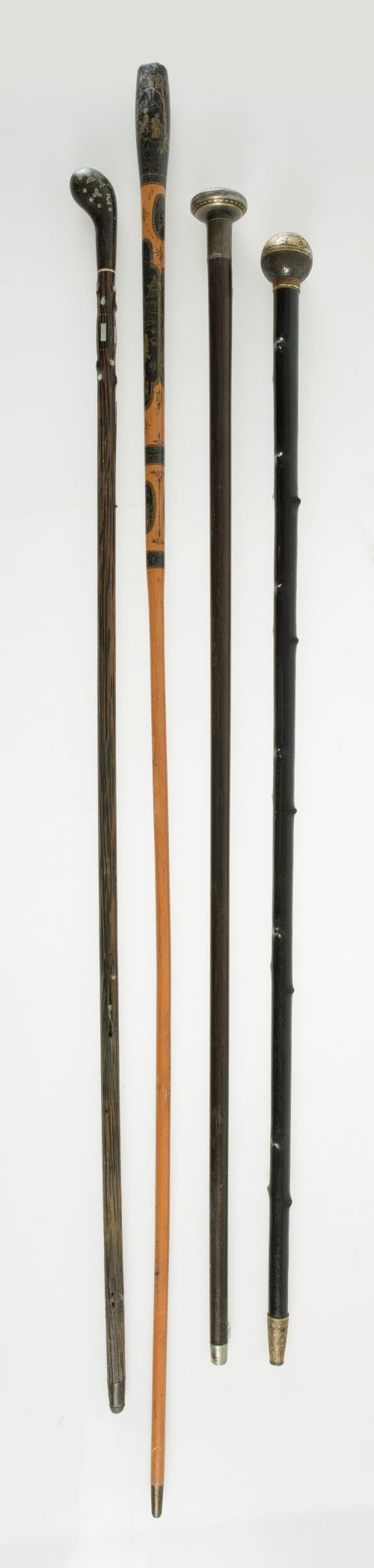Cuatro bastones de diferentes manufacturas, S.XIX - pps.S.X