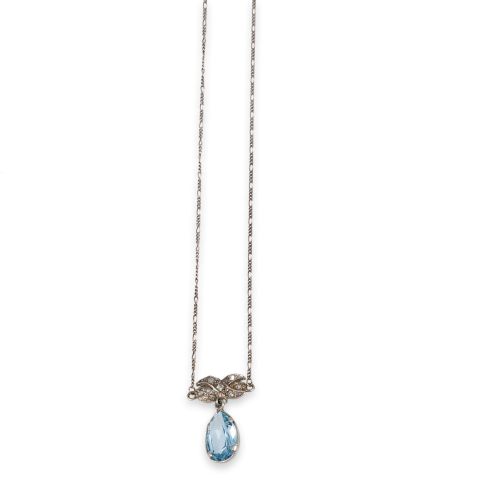 COLGANTE DE PLATINO CON DIAMANTES Y ESPINELA SINTETICA
