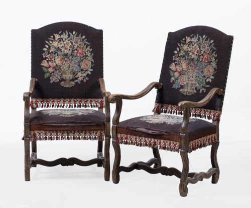 Pareja de butacas de estilo Luis XIV, S. XIX