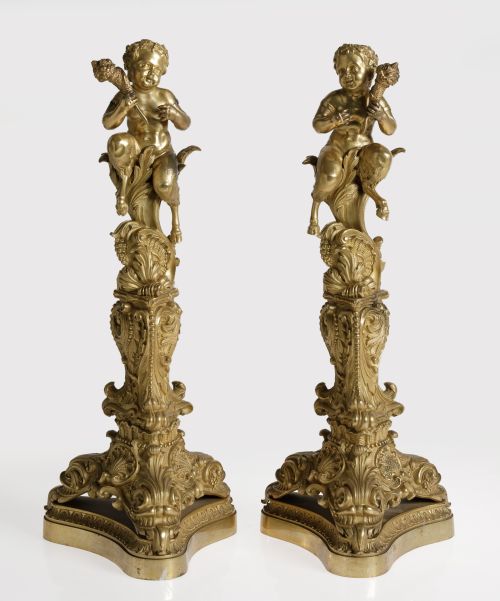 Pareja de ornamentos rematados por sátiros, periodo Louis P