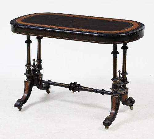 Mesa ovalada Napoleón III, Francia, S. XIX