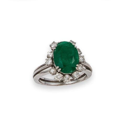 SORTIJA DE ORO, ESMERALDA Y DIAMANTES