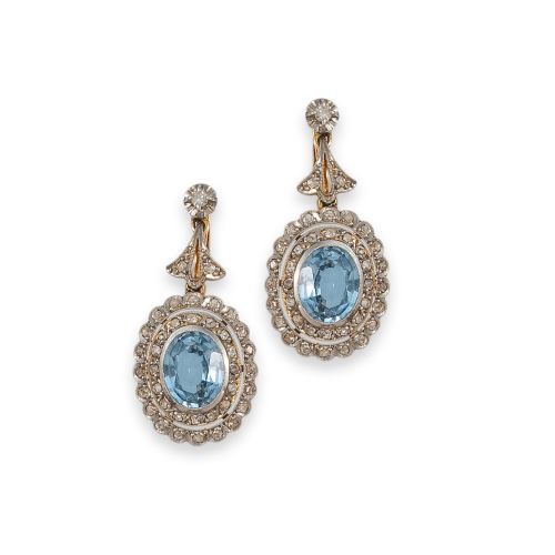 PENDIENTES DE ORO, PLATINO, ESPINELAS Y DIAMANTES.