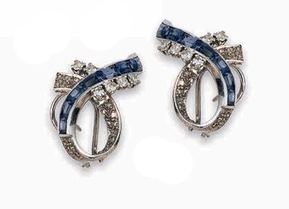 PENDIENTES DE ORO CON DIAMANTES Y ZAFIROS