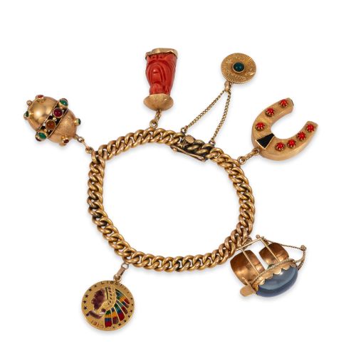 PULSERA DE ORO CON COLGANTES