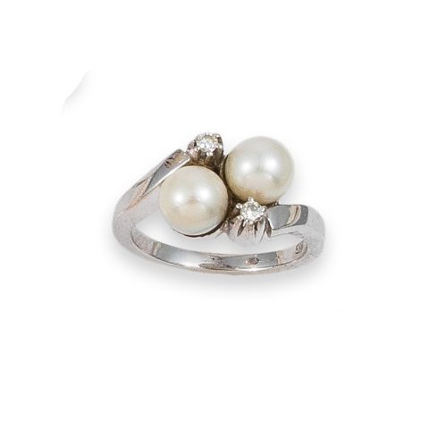 SORTIJA DE ORO 14K CON PERLAS CULTIVADAS Y DIAMANTES