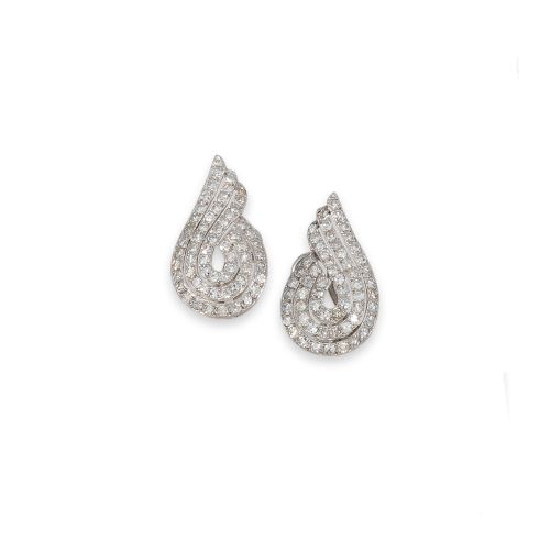 PENDIENTES DE PLATINO CON ESTILO AÑOS 50 CON DIAMANTES