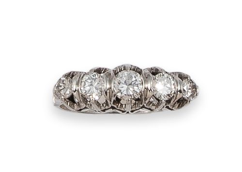SORTIJA CINTILLO DE PLATINO CON DIAMANTES