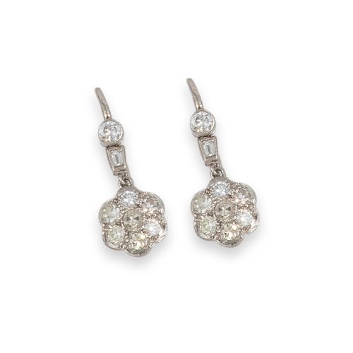PENDIENTES DE PLATINO EN ROSETA CON DIAMANTES
