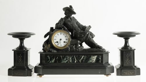 Guarnición de copas y reloj Napoleón III, Francia, ffs.S.XI