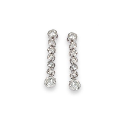 PENDIENTES TIPO RIVIERE DE ORO Y BRILLANTES