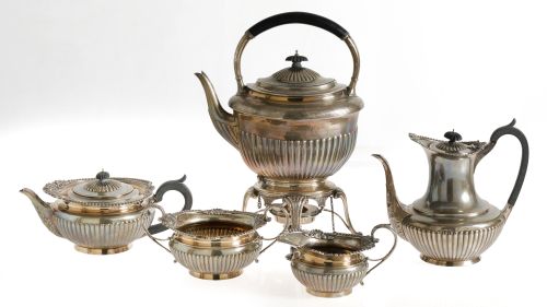 Juego de café victoriano en plata sterling inglesa, marcas