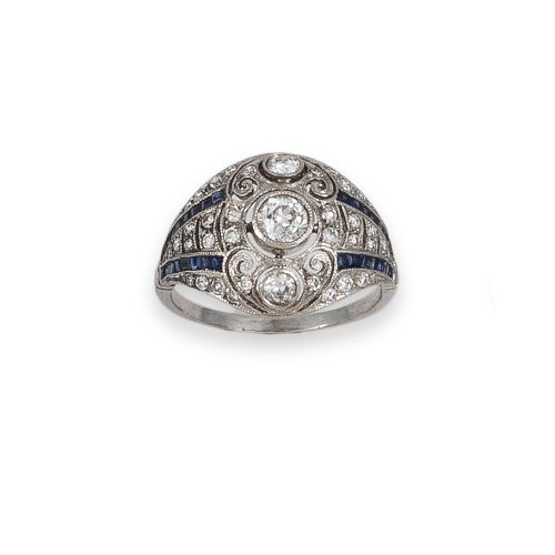 SORTIJA DE PLATINO CON DIAMANTES Y ZAFIROS