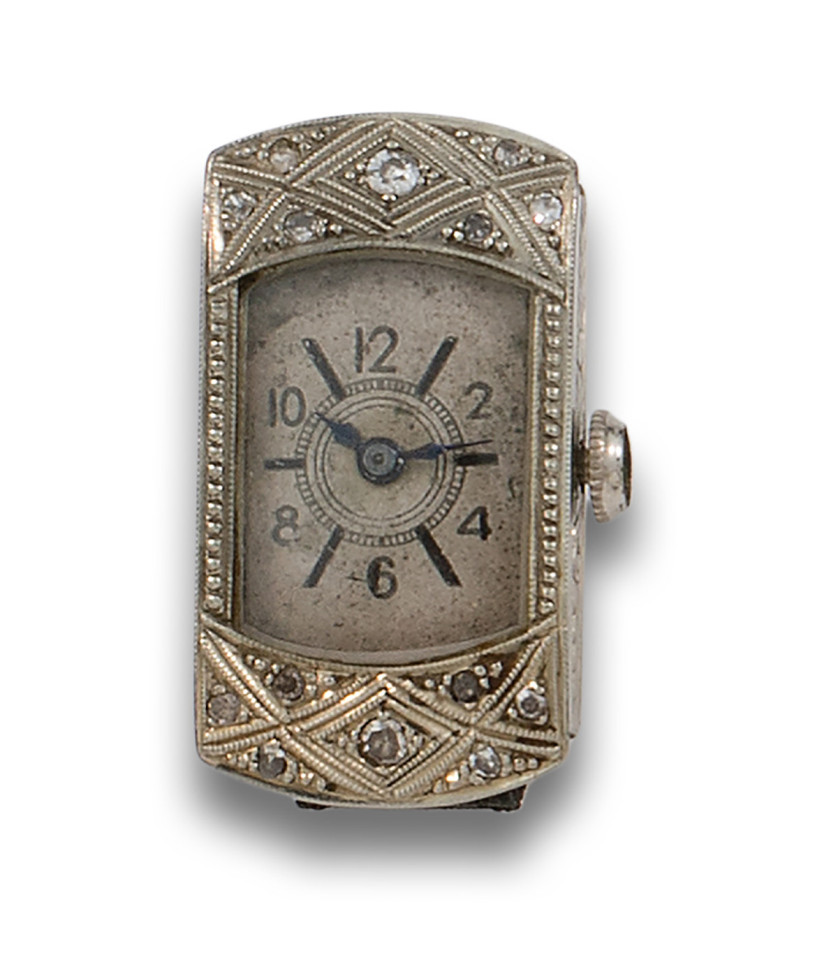 RELOJ-ART-DECO-DE-DIAMANTES-Y-PLATINO