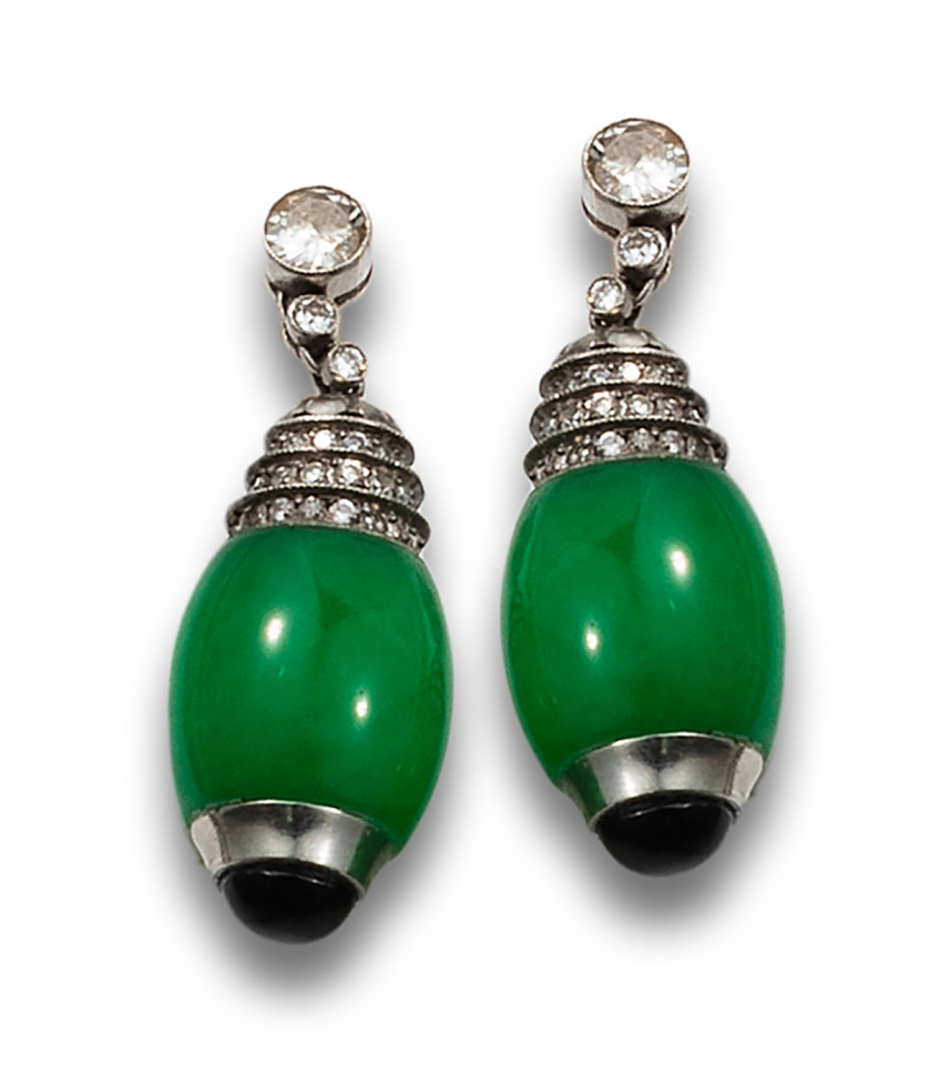 PENDIENTES-ART-DECO-DE-PLATINO-DIAMANTES-CRISOPRASA-Y-ONIX